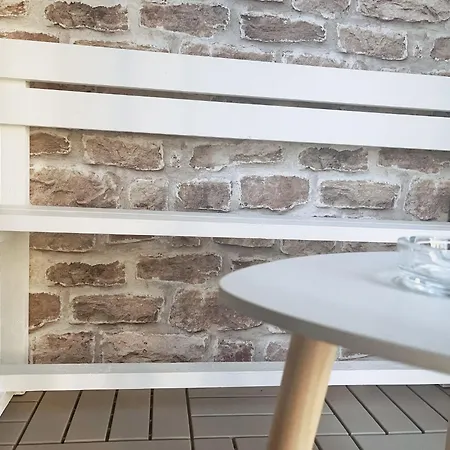 5 Lits, Equipe, Wifi, Netflix *